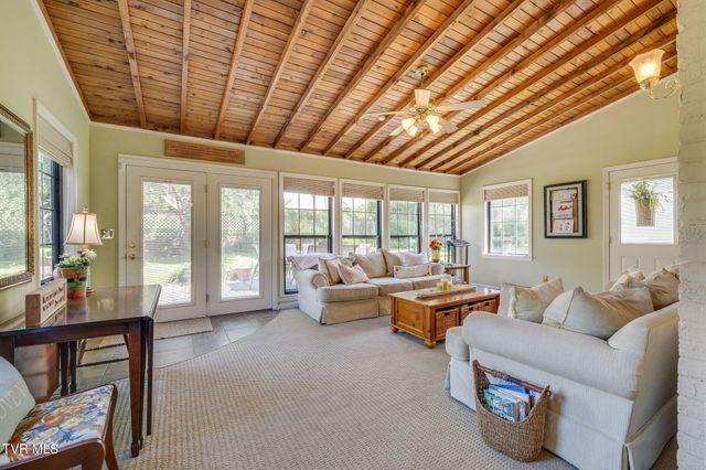 1001 Sunny Place, Kingsport, TN 37660