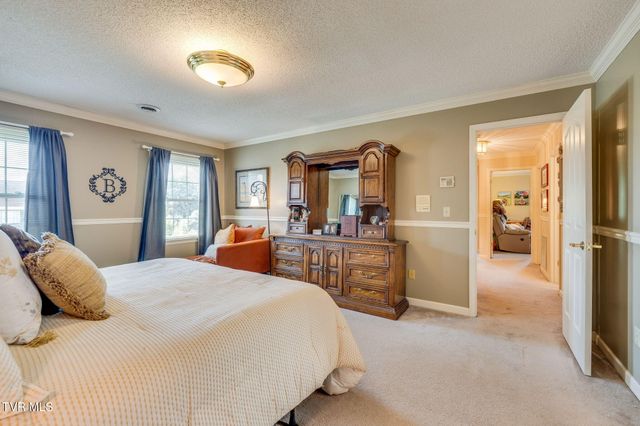1001 Sunny Place, Kingsport, TN 37660