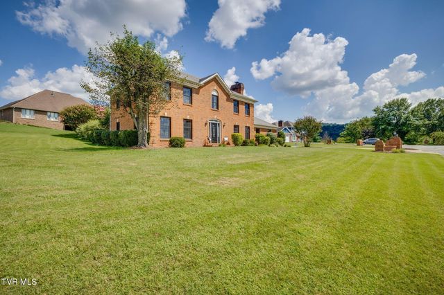 1001 Sunny Place, Kingsport, TN 37660