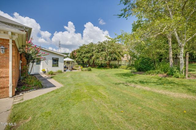 1001 Sunny Place, Kingsport, TN 37660