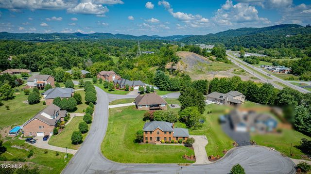 1001 Sunny Place, Kingsport, TN 37660