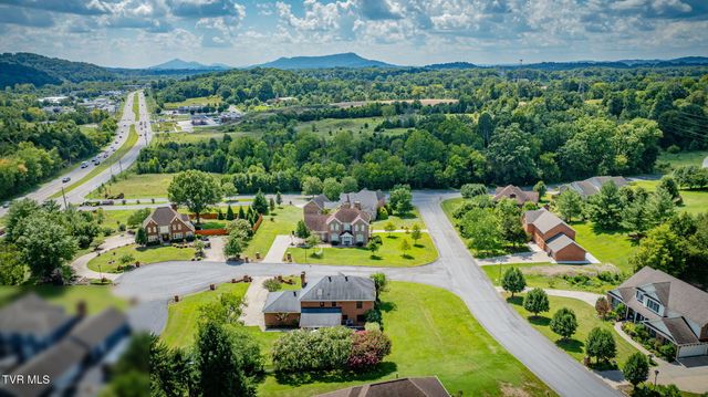 1001 Sunny Place, Kingsport, TN 37660
