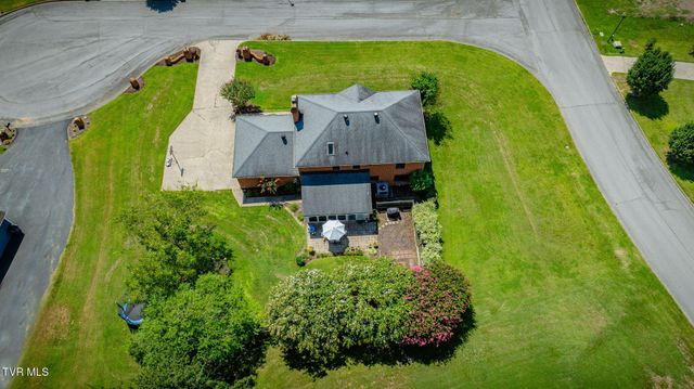 1001 Sunny Place, Kingsport, TN 37660