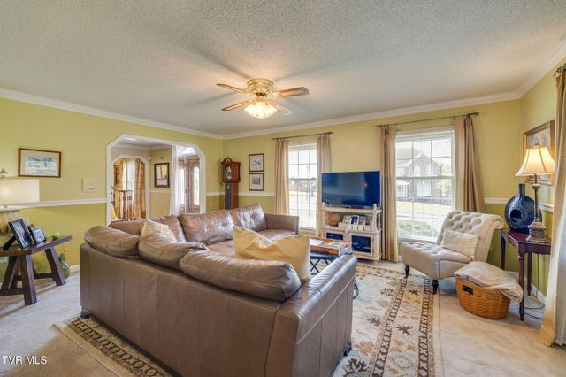 1001 Sunny Place, Kingsport, TN 37660