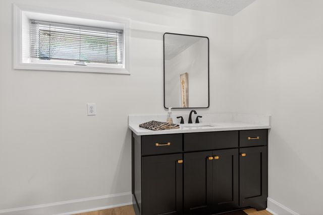 4978 Hartland Parkway, Lexington, KY 40515