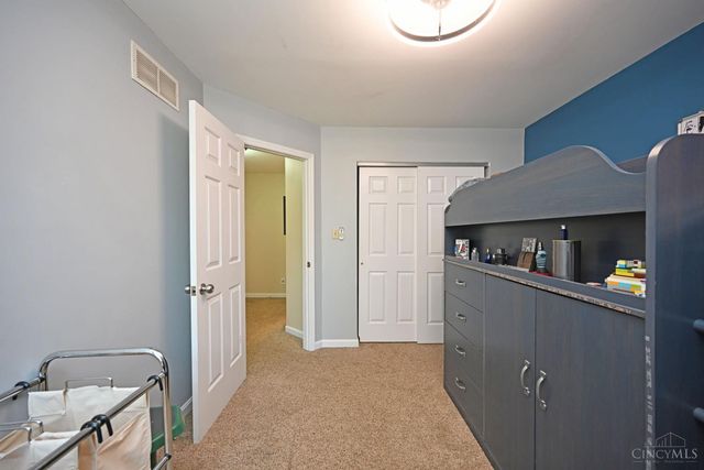 960 Tarragon Lane, Miami Twp, OH 45150