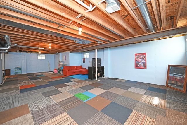 960 Tarragon Lane, Miami Twp, OH 45150