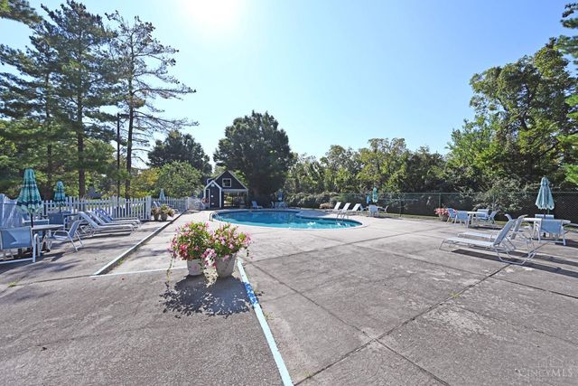 960 Tarragon Lane, Miami Twp, OH 45150