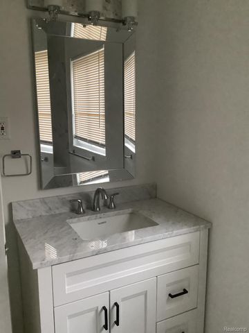 6174 BISHOP Street, Detroit, MI 48224