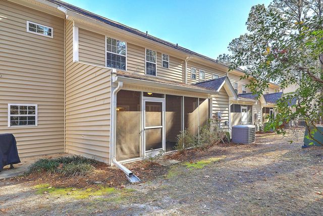 1733 Wyngate Circle, Mount Pleasant, SC 29466