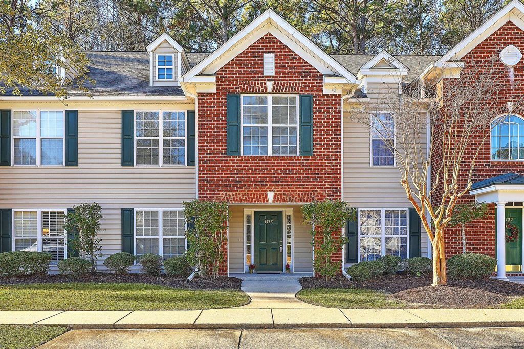 1733 Wyngate Circle, Mount Pleasant, SC 29466