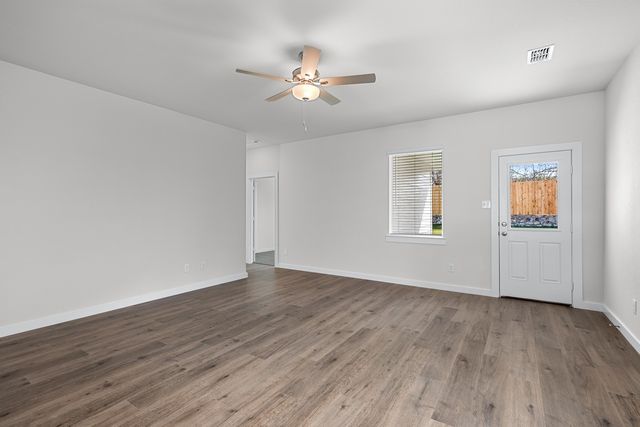 1710 Paul Drive, Seagoville, TX 75159