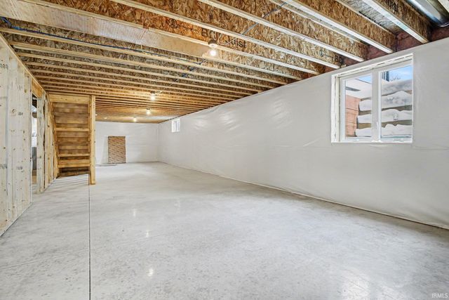 57006 Ash Road, Osceola, IN 46561