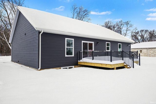 57006 Ash Road, Osceola, IN 46561