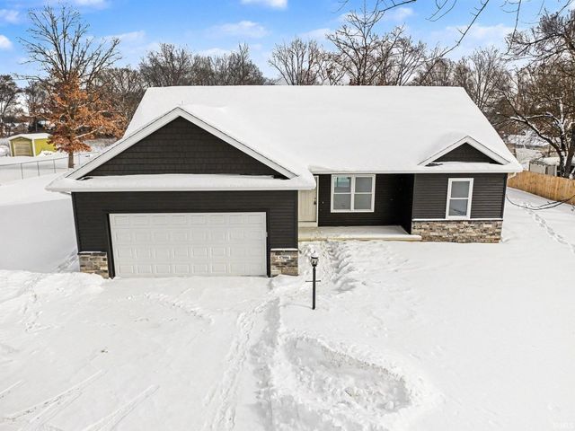 57006 Ash Road, Osceola, IN 46561