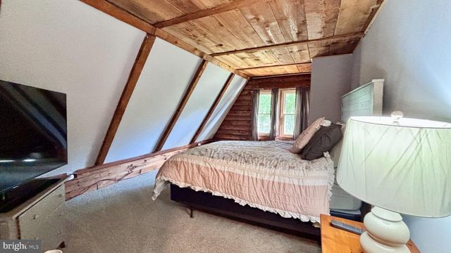 317 ELBO LN, Mount Laurel, NJ 08054