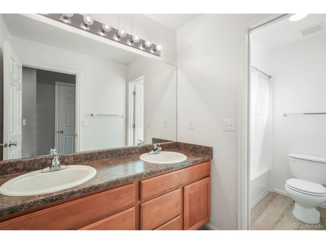 460 High Plains St, Castle Rock, CO 80104