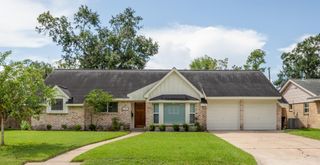 10503 Timberoak Drive, Houston, TX 77043