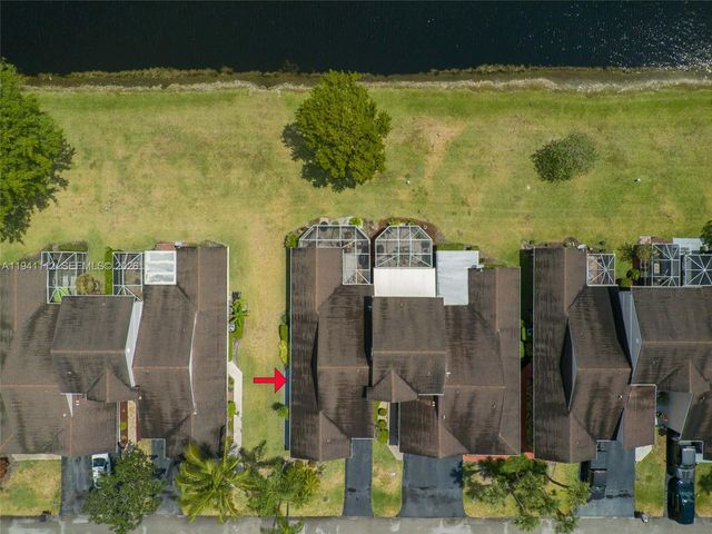 1248 W Lakes Dr 1248, Deerfield Beach, FL 33442