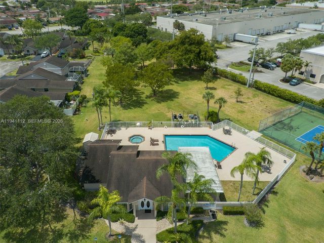 1248 W Lakes Dr 1248, Deerfield Beach, FL 33442