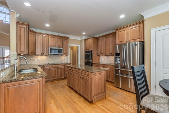 700 Waterford Glen Way, Rock Hill, SC 29730