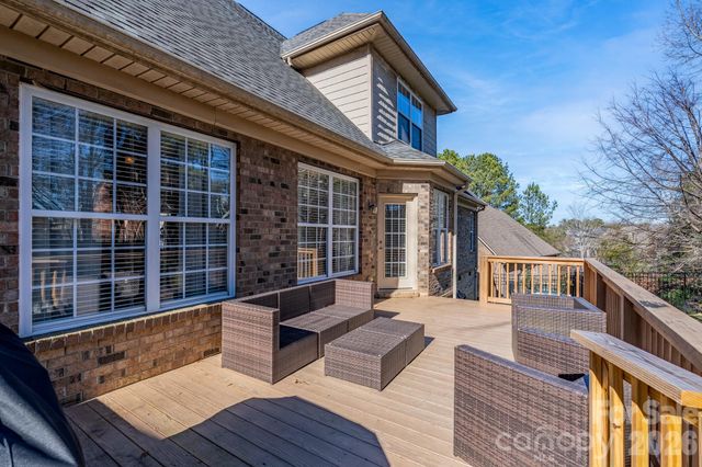 700 Waterford Glen Way, Rock Hill, SC 29730