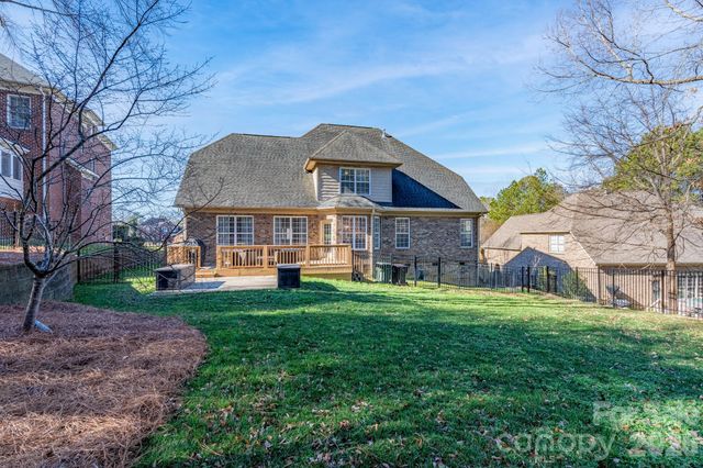 700 Waterford Glen Way, Rock Hill, SC 29730