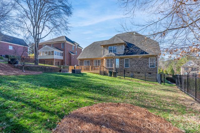 700 Waterford Glen Way, Rock Hill, SC 29730