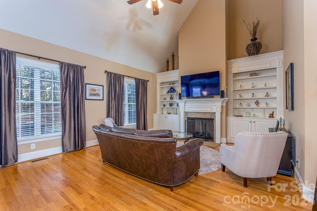 700 Waterford Glen Way, Rock Hill, SC 29730