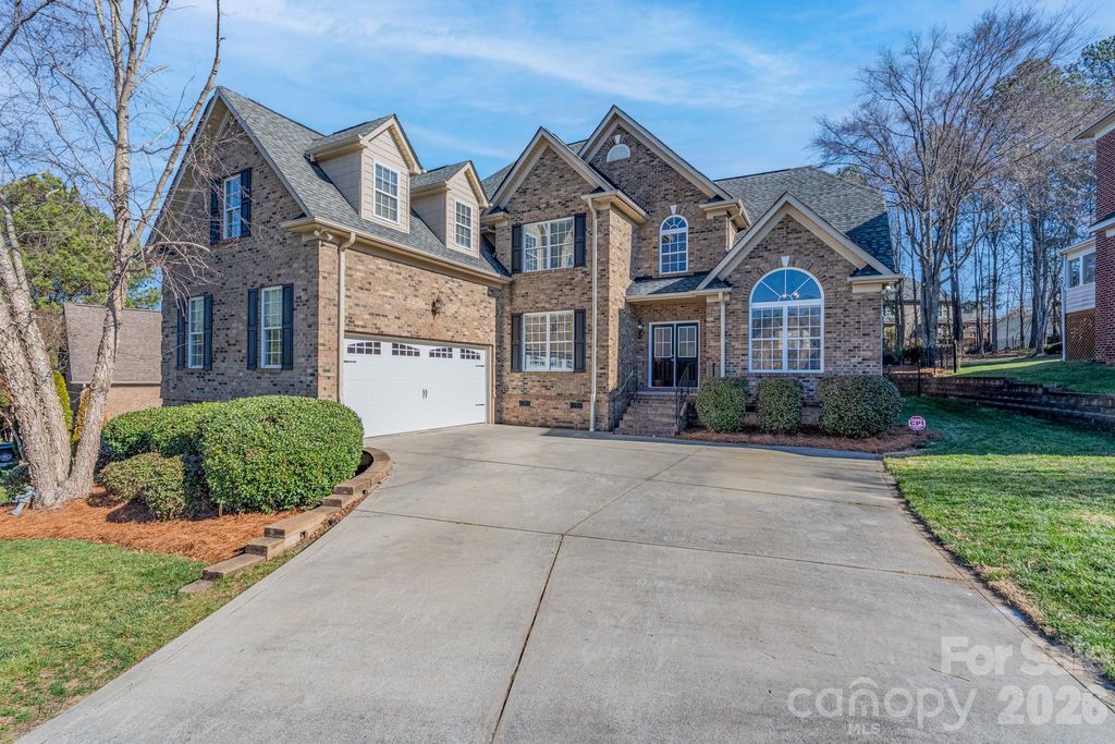 700 Waterford Glen Way, Rock Hill, SC 29730