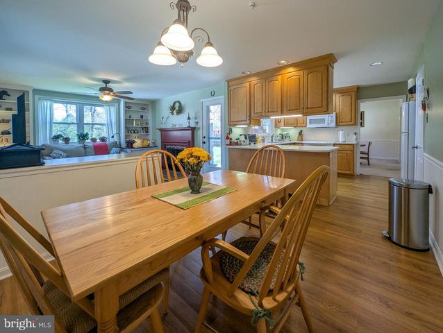 340 BRITT RD, North Wales, PA 19454