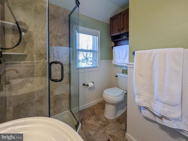 340 BRITT RD, North Wales, PA 19454