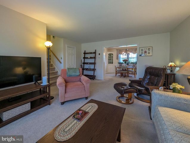 340 BRITT RD, North Wales, PA 19454