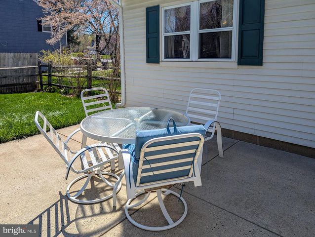 340 BRITT RD, North Wales, PA 19454