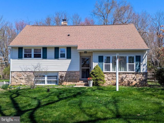 340 BRITT RD, North Wales, PA 19454