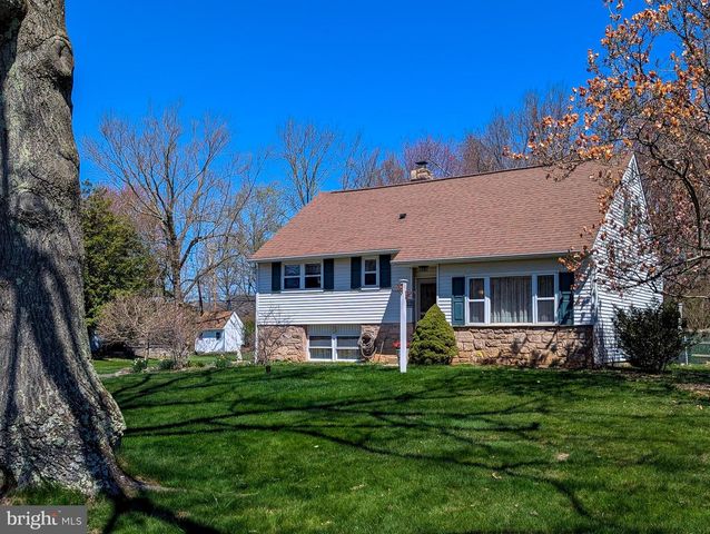 340 BRITT RD, North Wales, PA 19454