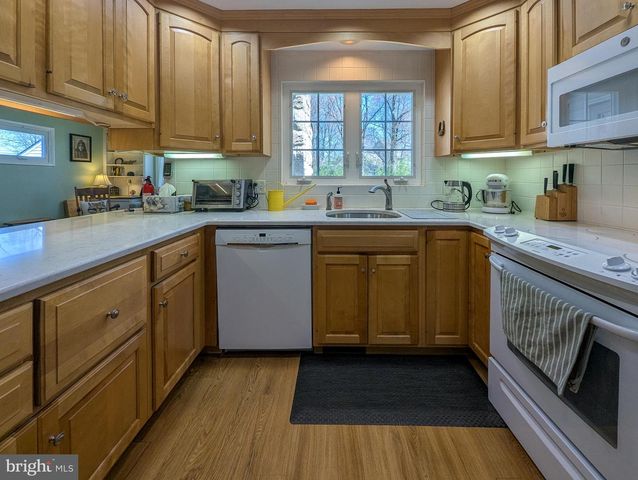 340 BRITT RD, North Wales, PA 19454