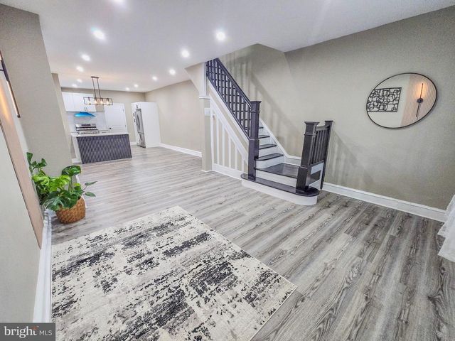 5512 N 6TH ST, Philadelphia, PA 19120