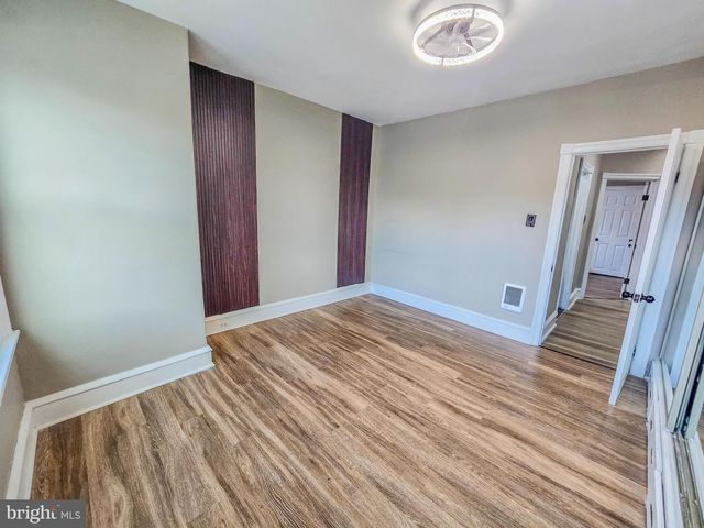 5512 N 6TH ST, Philadelphia, PA 19120