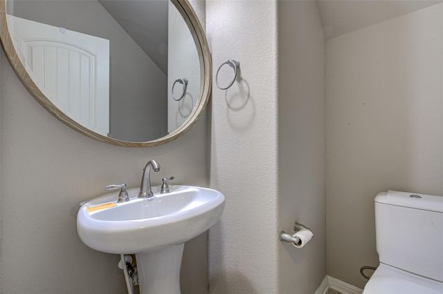 217 La Grotta LN, Georgetown, TX 78628