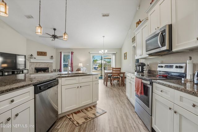 4922 BARLEY Street, Middleburg, FL 32068