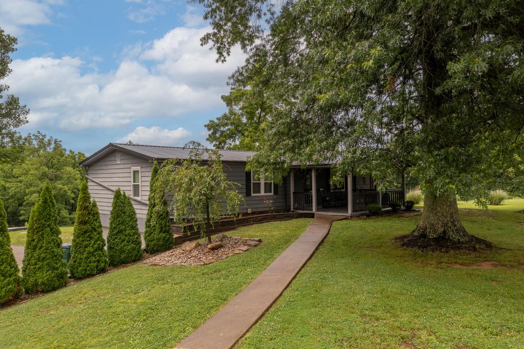 12842 Burns Road, California, KY 41007