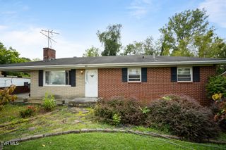 360 Southwest Bradley, Abingdon, VA 24210