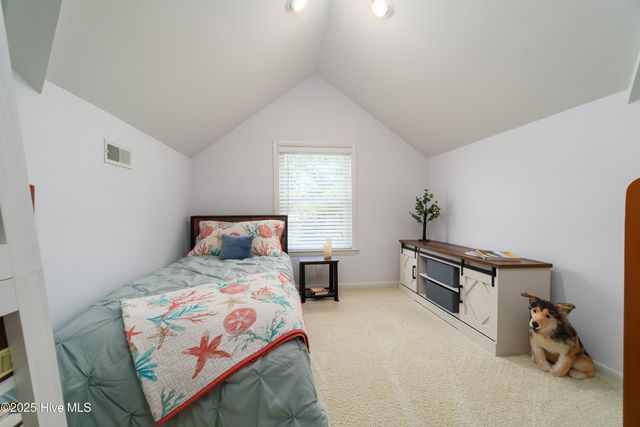 505 Ragan Road, Oriental, NC 28571