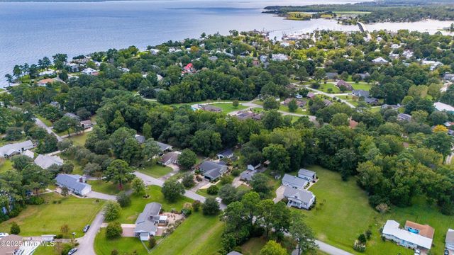 505 Ragan Road, Oriental, NC 28571