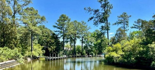 505 Ragan Road, Oriental, NC 28571