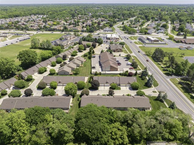 35907 Fierimonte Drive, Clinton Township, MI 48035