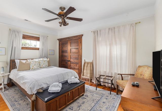 19 West Street, Charleston, SC 29401