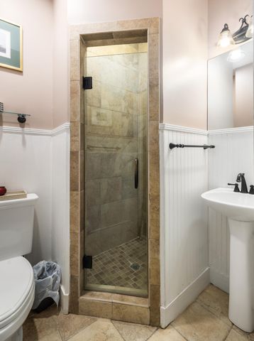 19 West Street, Charleston, SC 29401