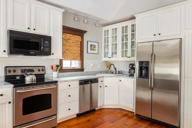 19 West Street, Charleston, SC 29401